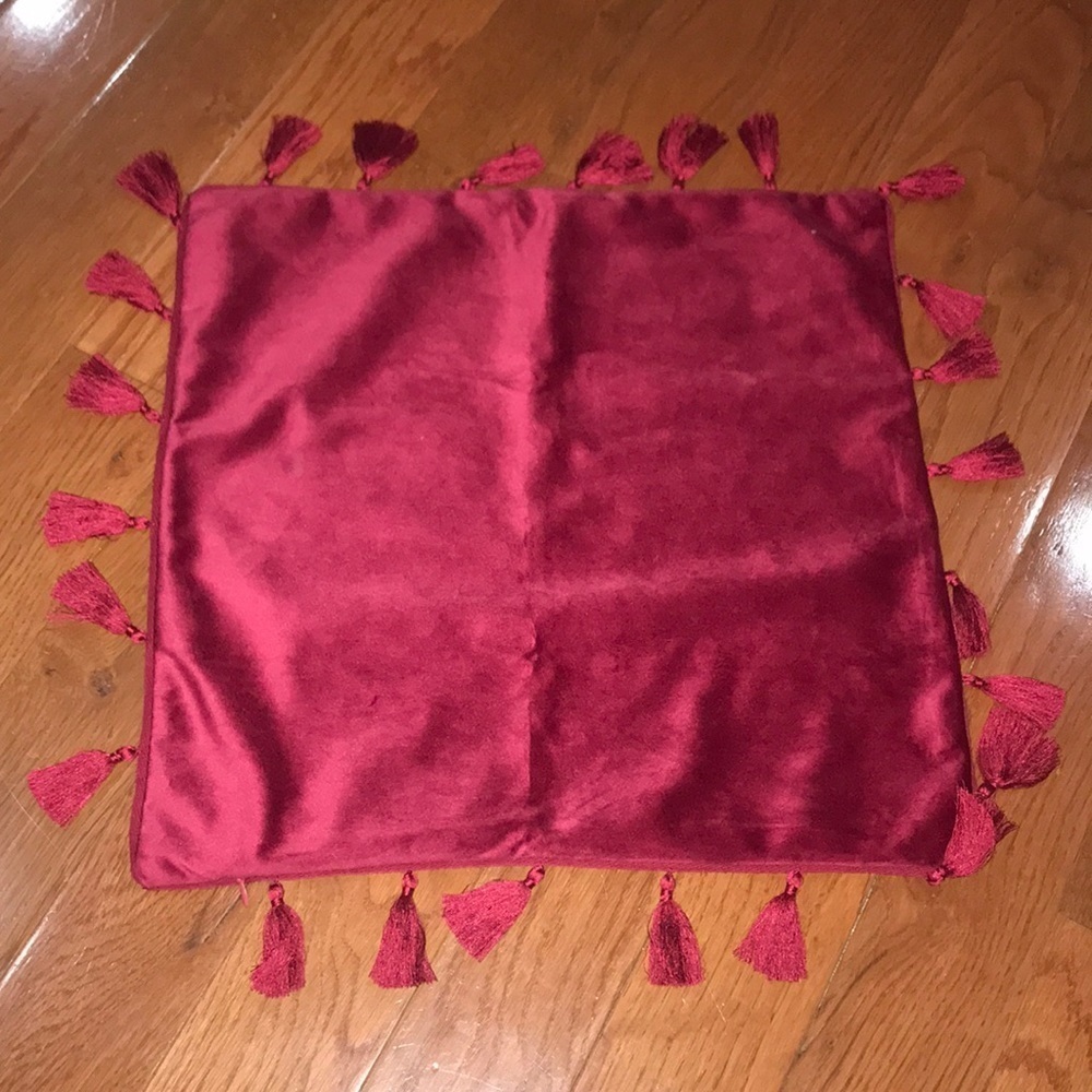 New 16x16 burgundy velvet pillow case